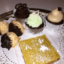 Gluten-free cookies and cupcakes from Sweet Generation